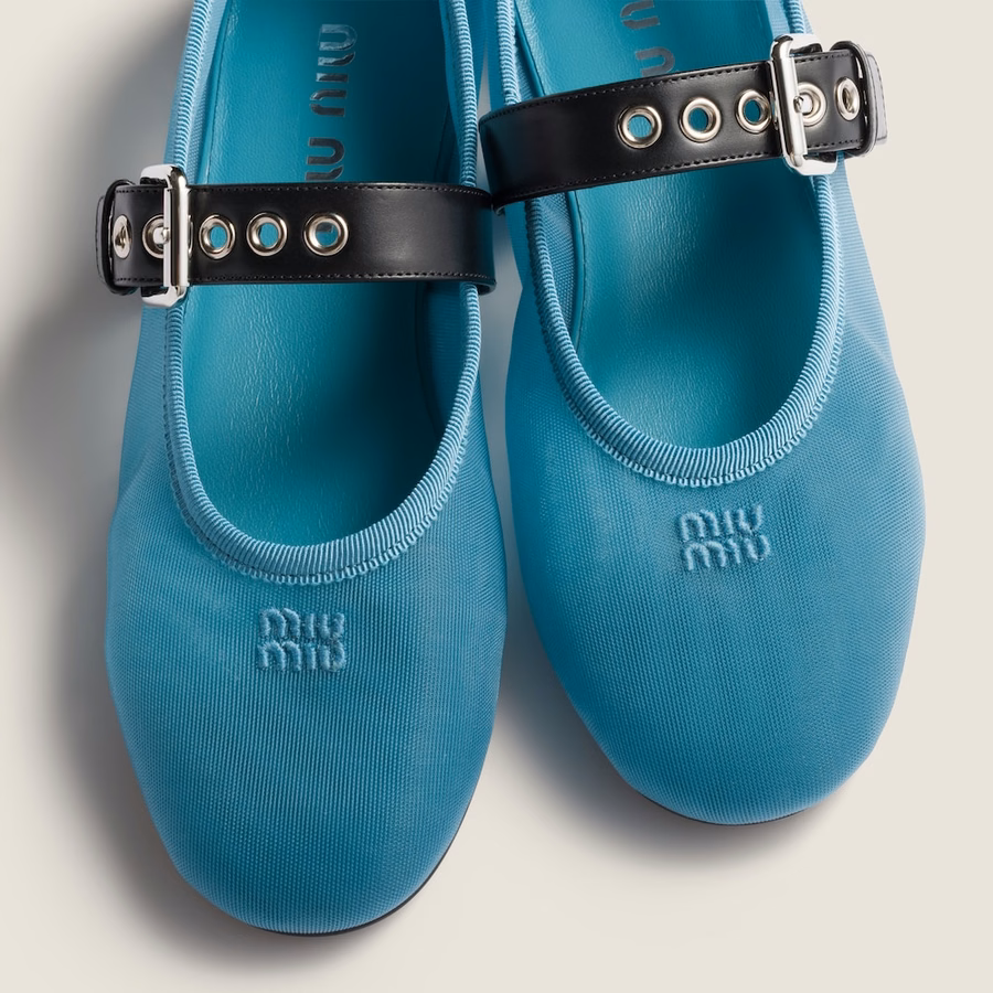 Mesh fabric ballerinas