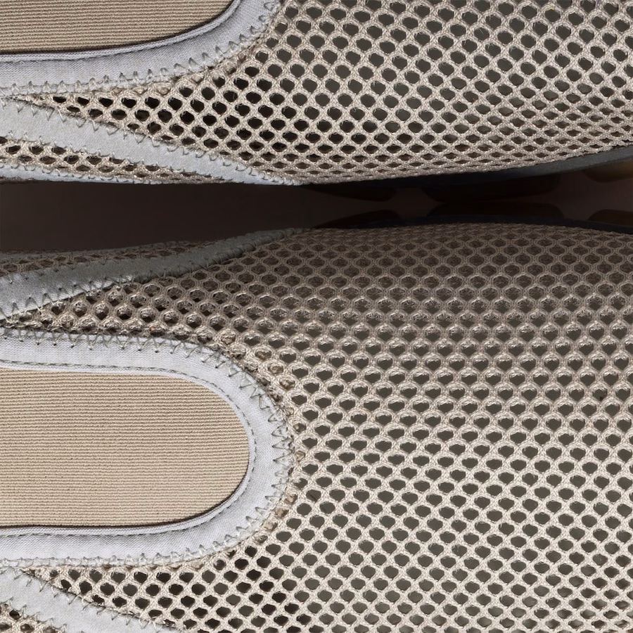 Technical mesh fabric sneakers