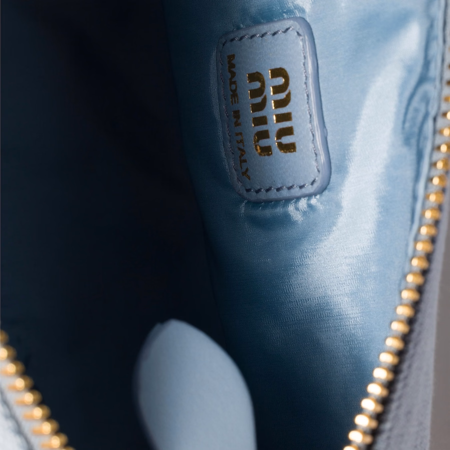 Gabardine pouch