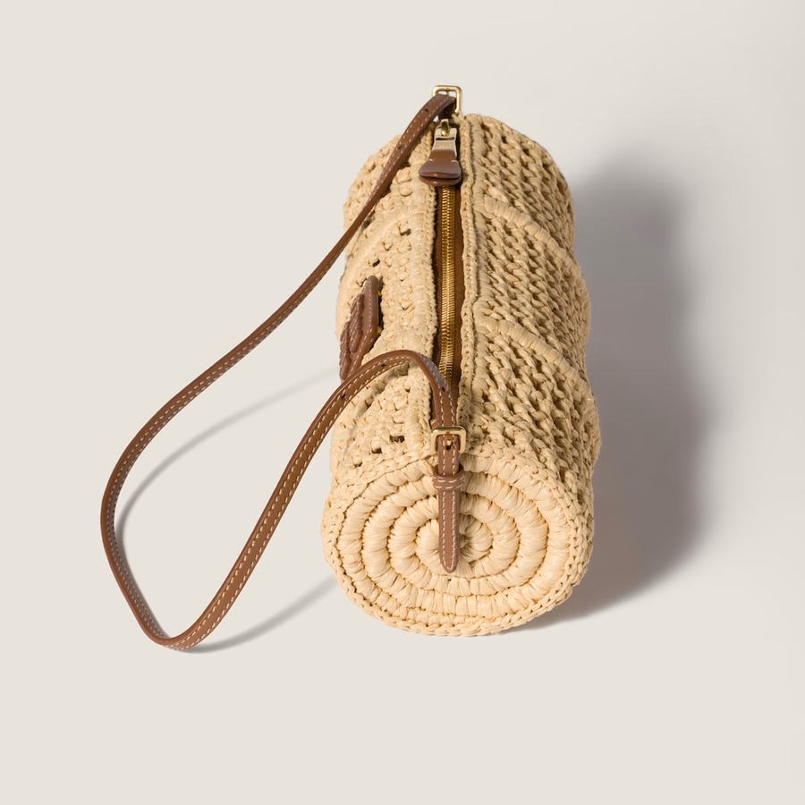 Crochet mesh pouch