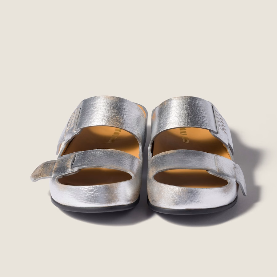 Bleached leather sandals