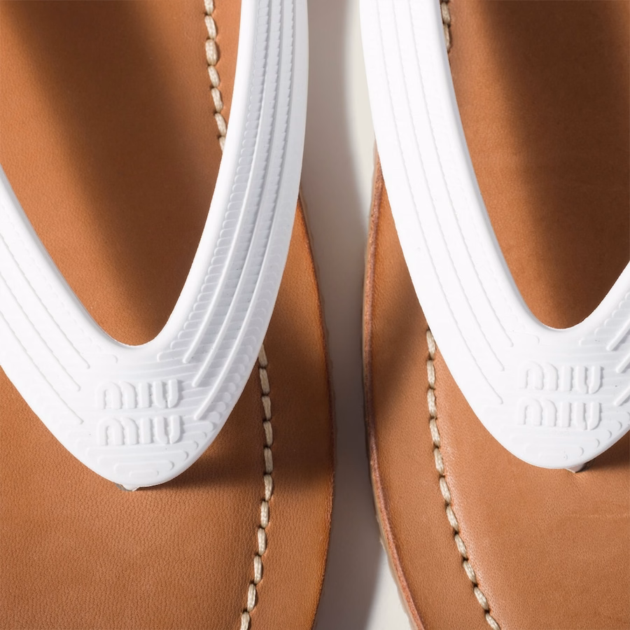 Thong sandals