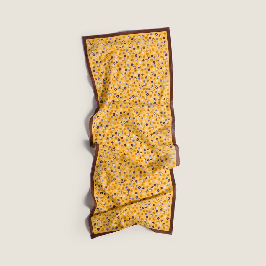 Printed poplin scarf